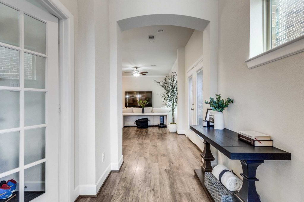 Property photo 3 of 31 <Alttext/>