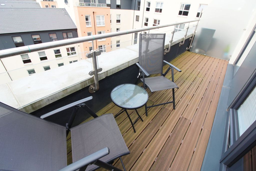 Property photo 2 of 20 Sun Terrace