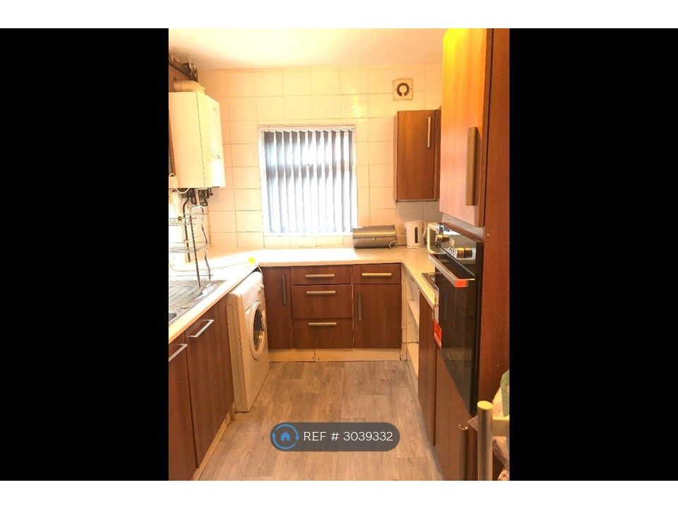 Property photo 2 of 3