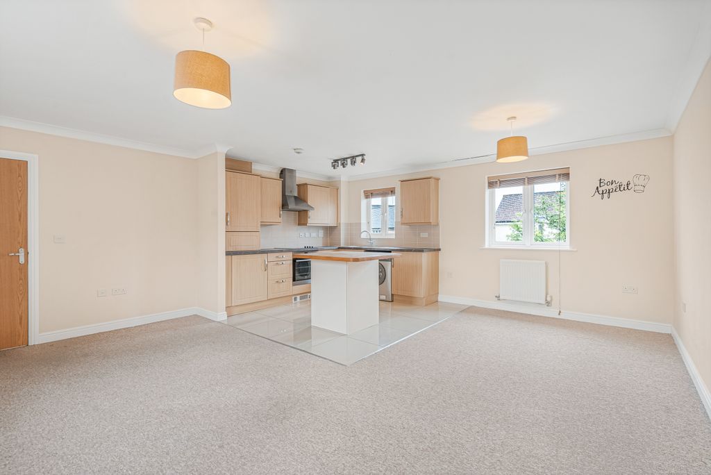 Property photo 2 of 9 15_91963