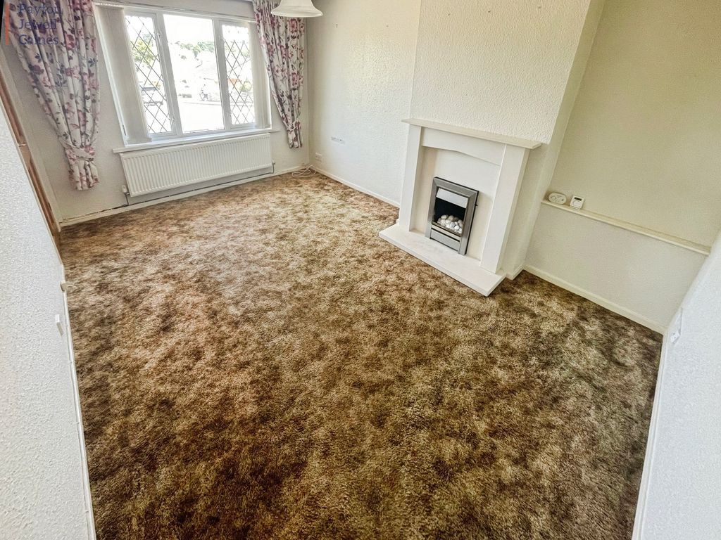 Property photo 3 of 11 Not Specified