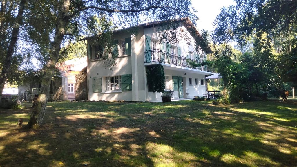 Property photo 1 of 30