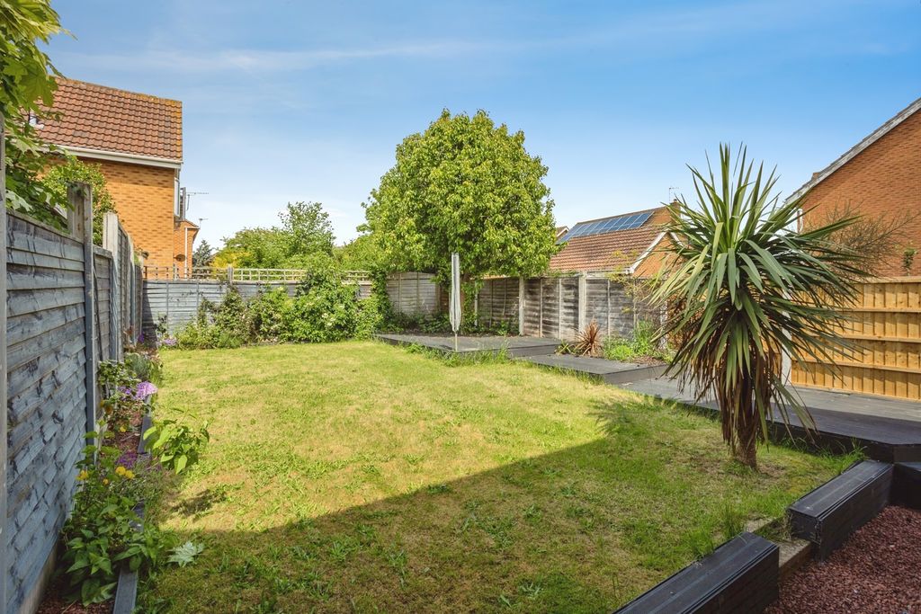 Property photo 2 of 17 Pbox-Img.Jpg