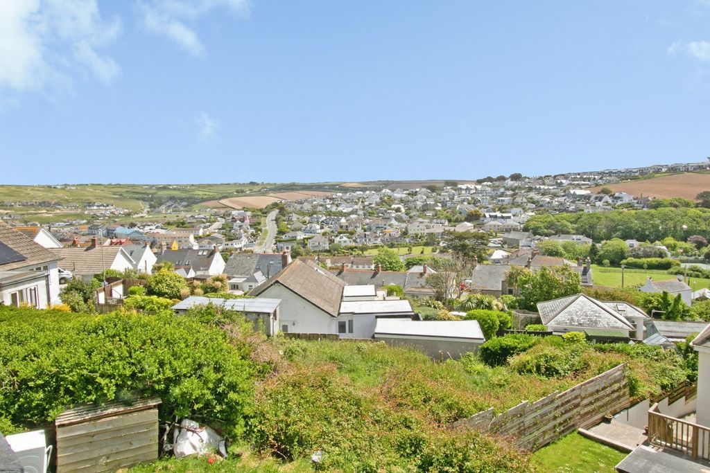 Property photo 1 of 15 Pbox-Img.Jpg