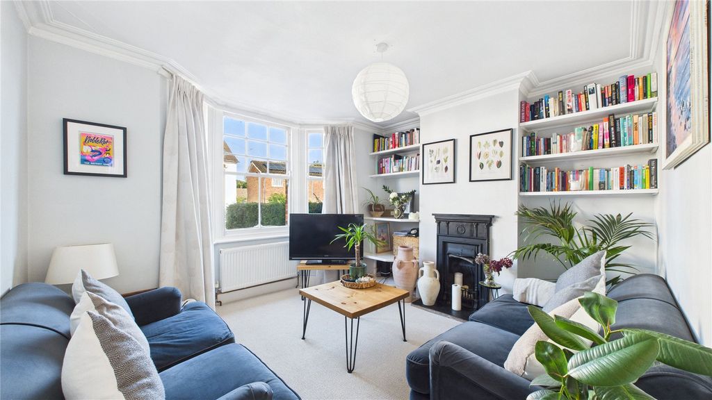 Property photo 2 of 17 Picture 2