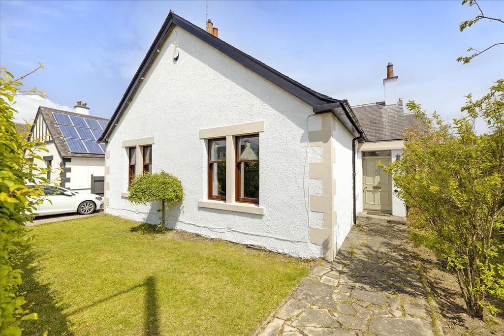 Property photo 1 of 35