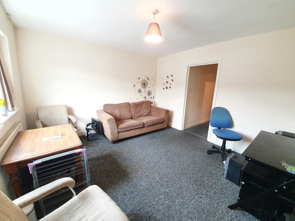 Property photo 2 of 6