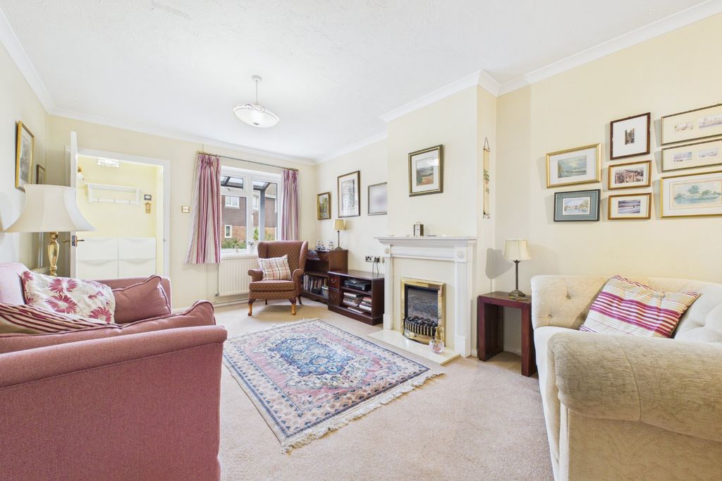 Property photo 3 of 17 Picture No. 15