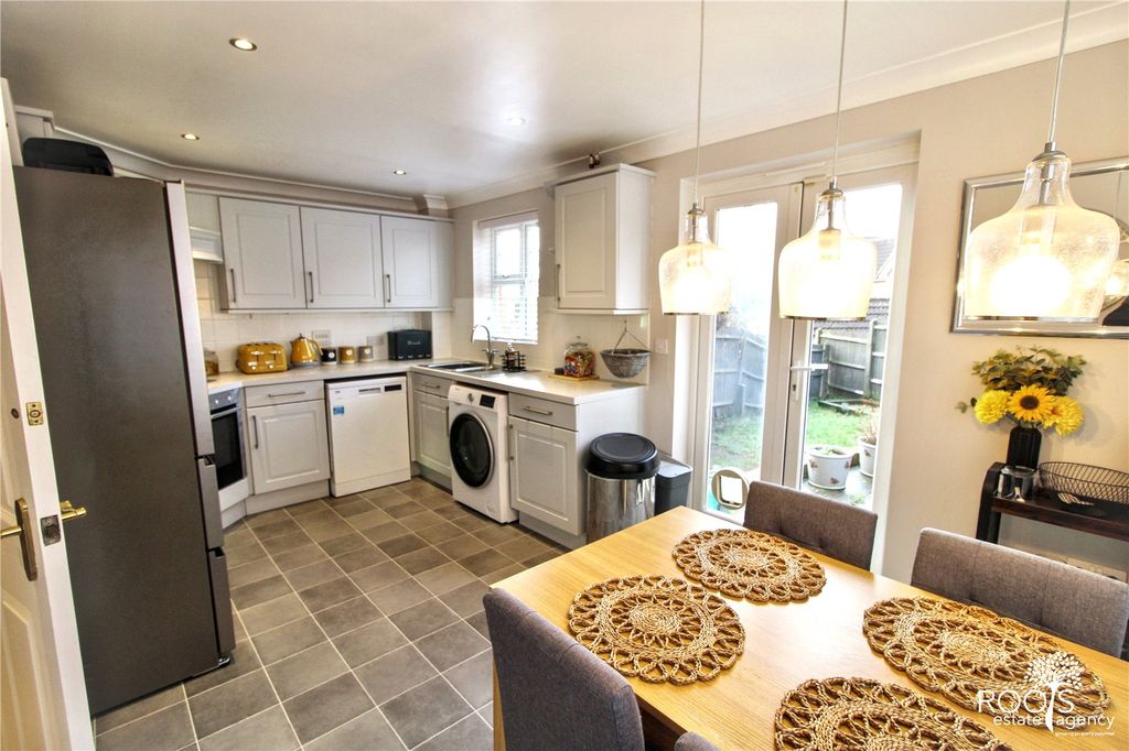 Property photo 2 of 14 Kitchen/Diner