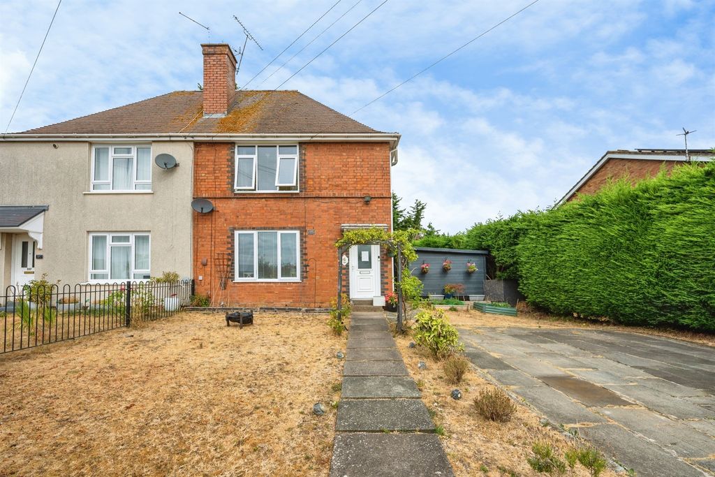 Property photo 1 of 16