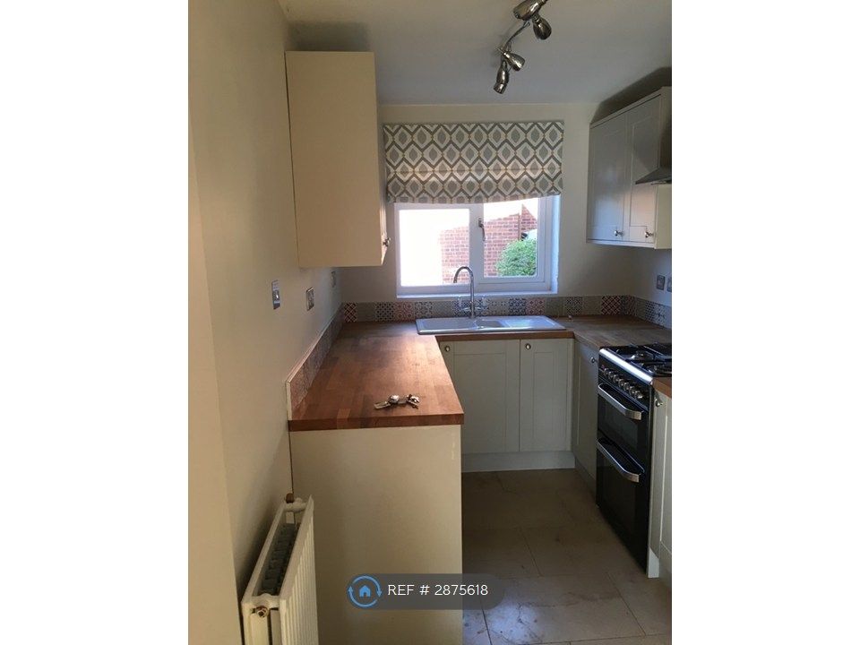 Property photo 3 of 14