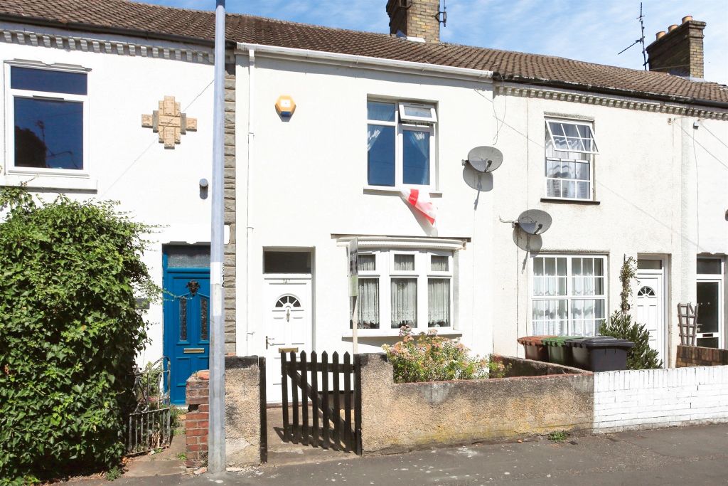 Property photo 1 of 11