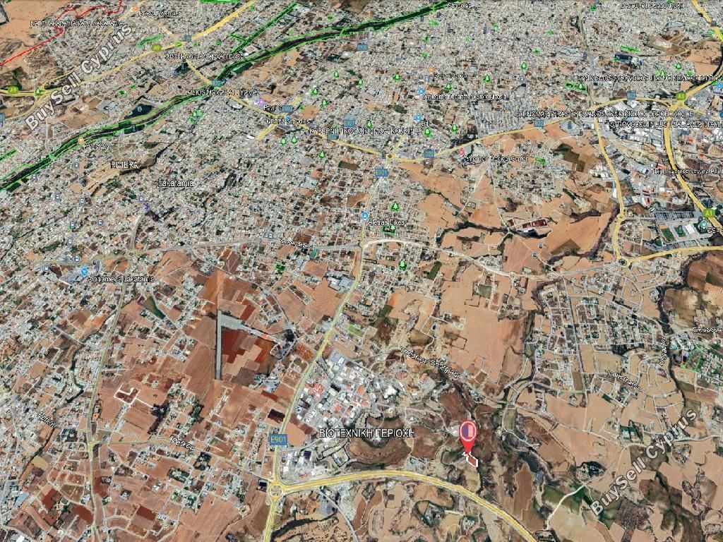 Property photo 3 of 4