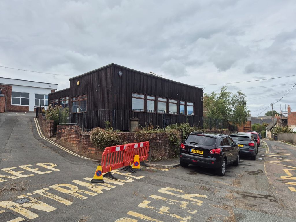 Property photo 1 of 14