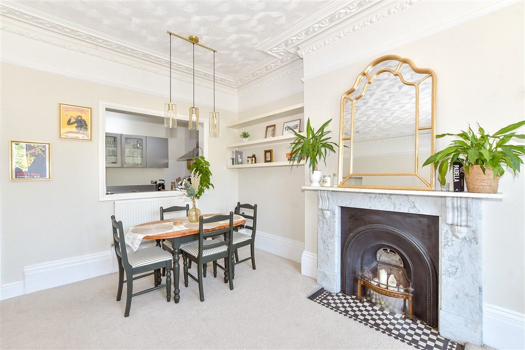 Property photo 3 of 9 Dining Area