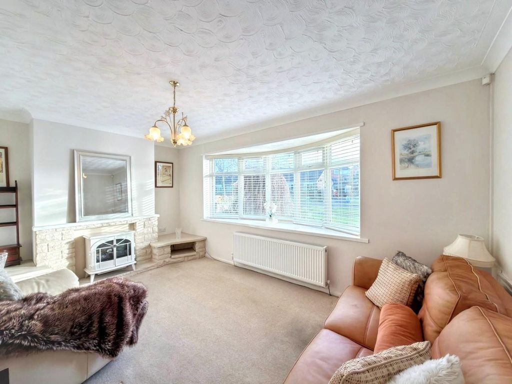 Property photo 3 of 22