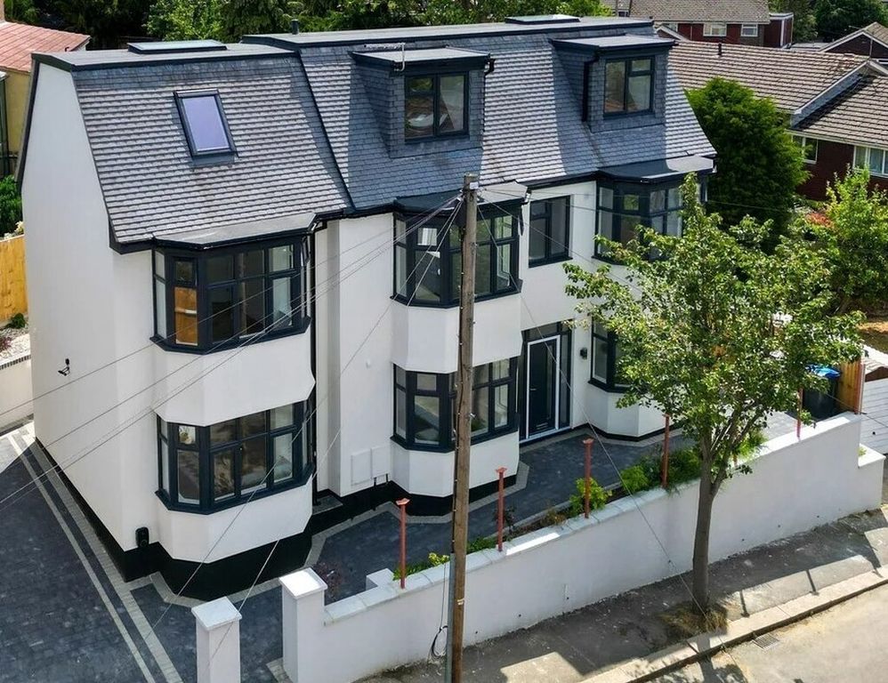 Property photo 1 of 13 Vplc9Khb.Jpeg