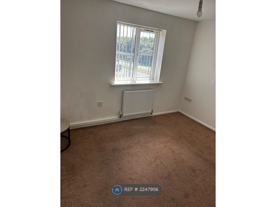 Property photo 3 of 5