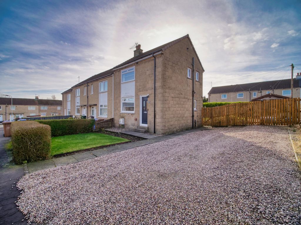 Property photo 1 of 18 2Â Bedroom End Terrace For Sale
