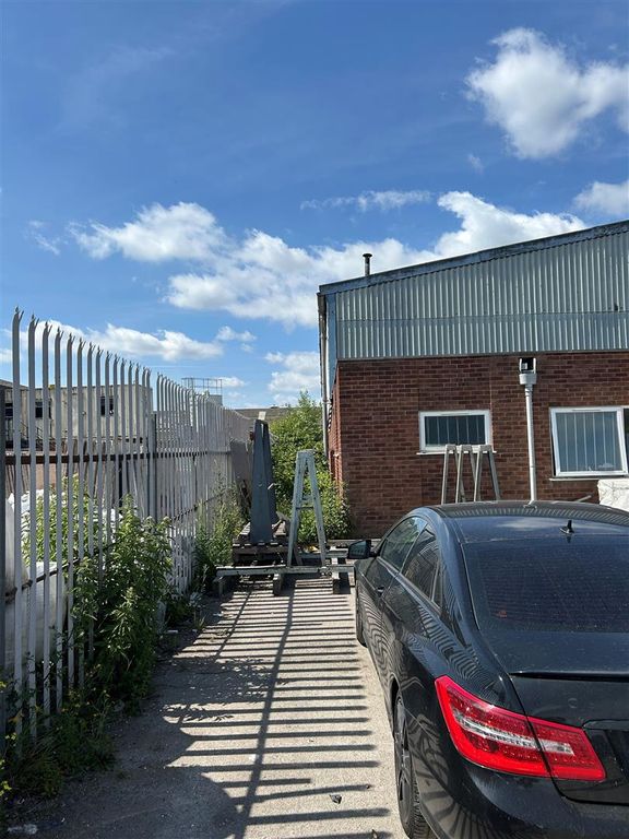 Property photo 2 of 8 1.Jpg