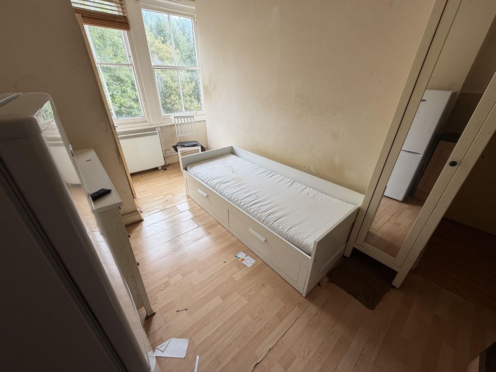 Property photo 3 of 4 Photo 02-10-2025, 10 32 14.Jpg