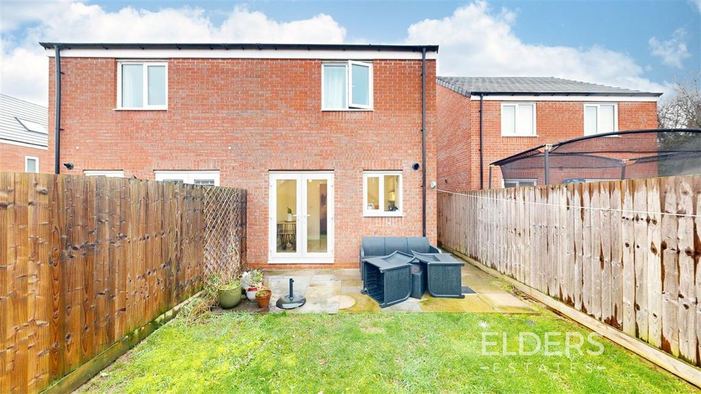 Property photo 2 of 13