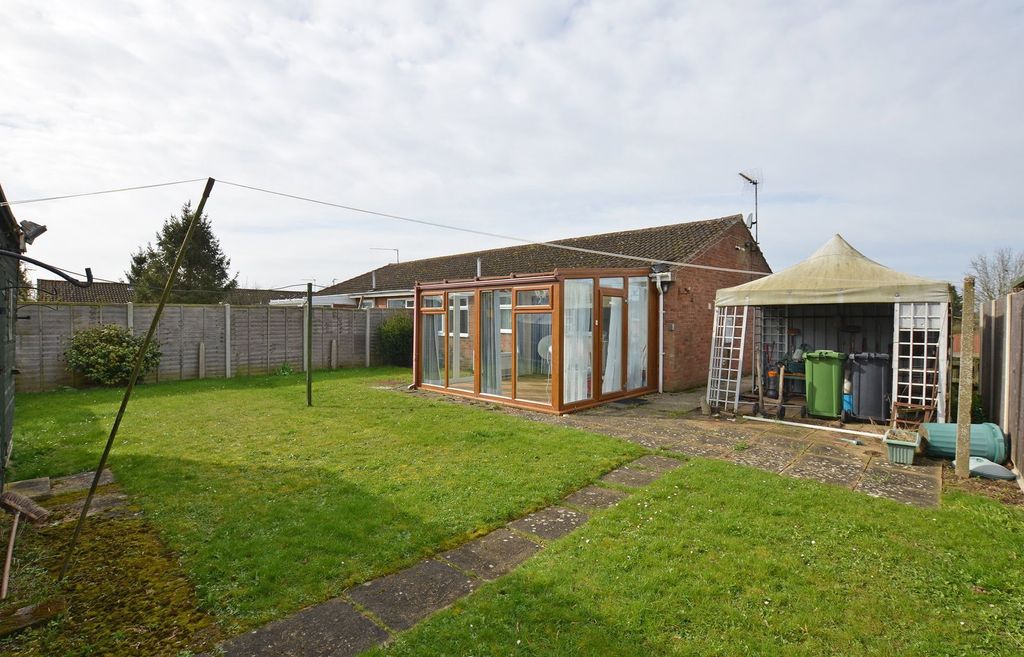 Property photo 3 of 11 3 - Garden-_2_