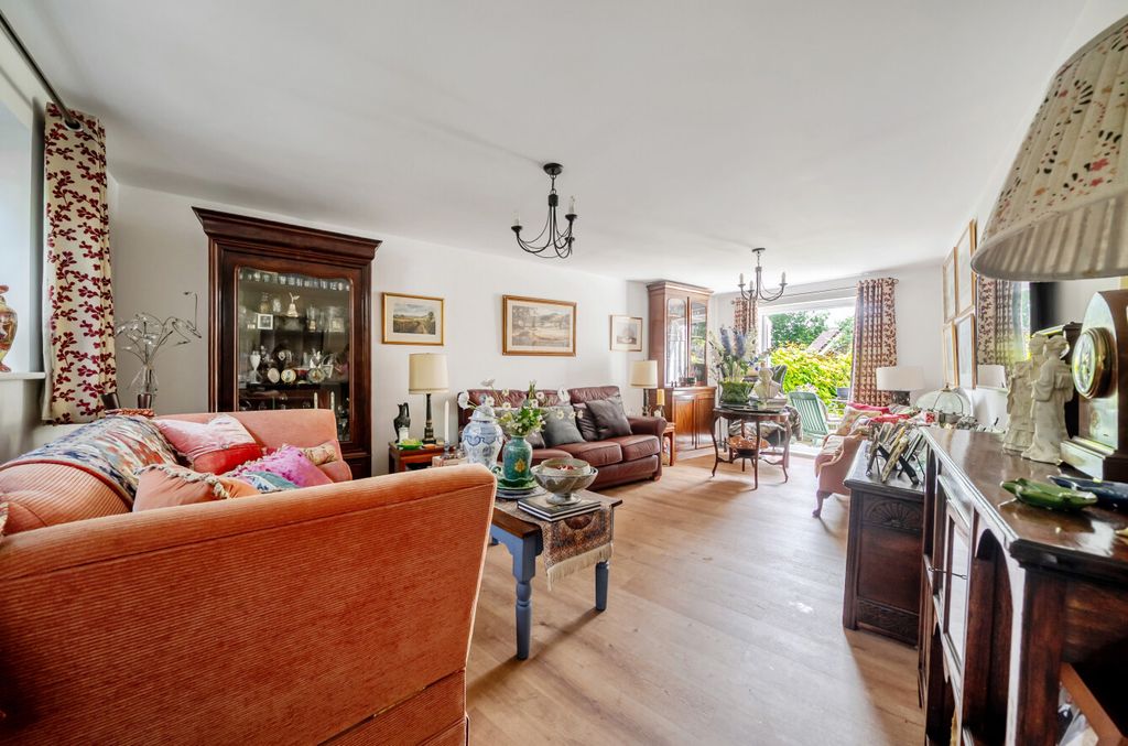 Property photo 2 of 16 1477474-11-6A328B...