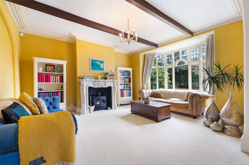 Property photo 2 of 33 Picture No. 26