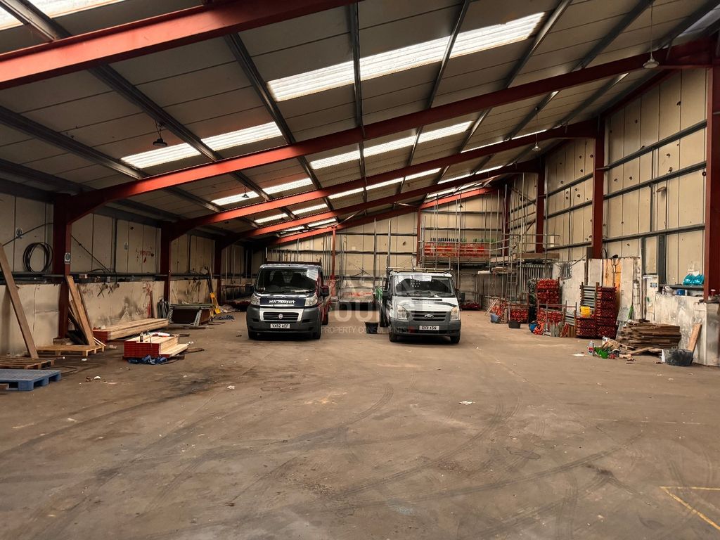 Property photo 2 of 3