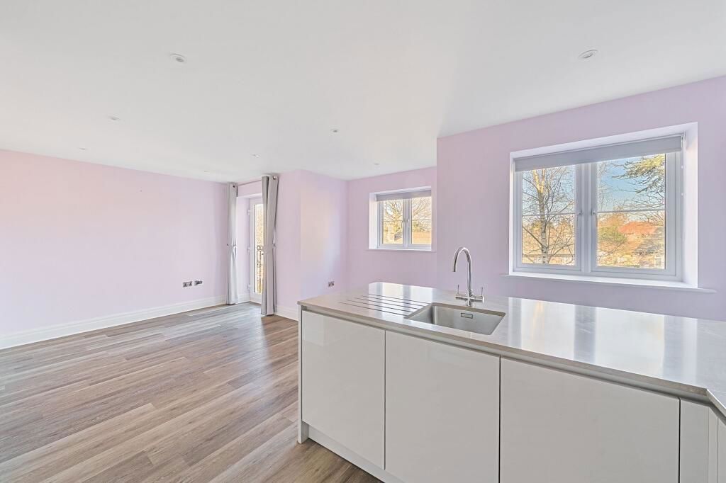 Property photo 3 of 21