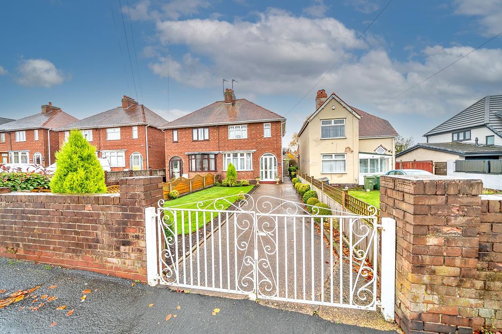 Property photo 1 of 28 Webbs-71.Jpg