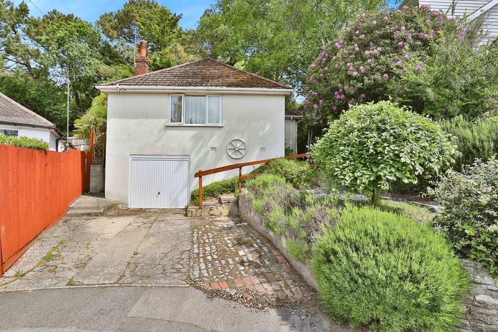 Property photo 1 of 13 Front