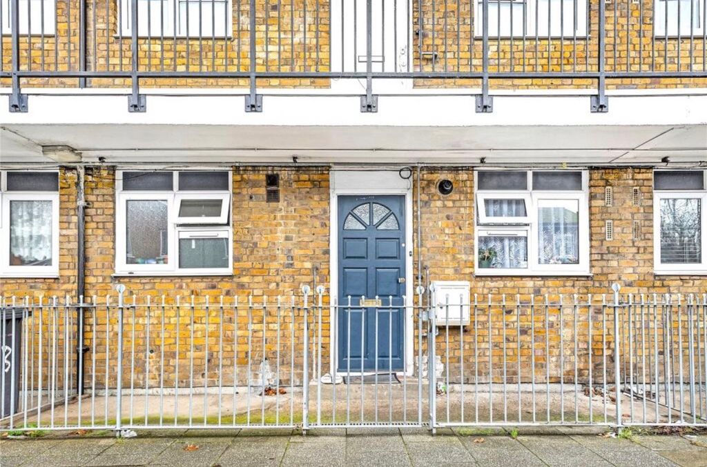 Property photo 1 of 11