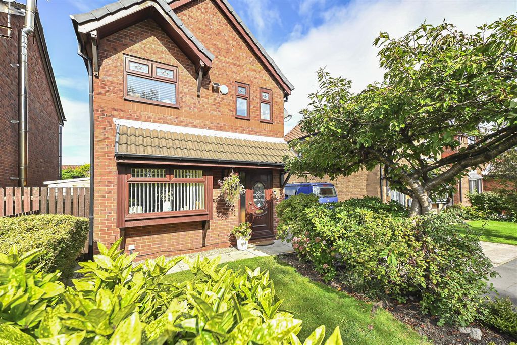 Property photo 1 of 35 6 Kirkbeck External (4).Jpg