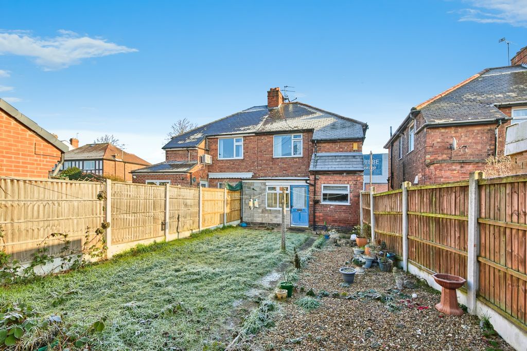 Property photo 2 of 17 Photography