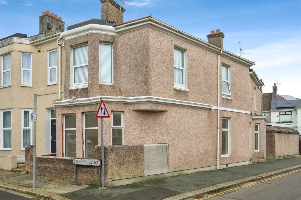 Property photo 1 of 22