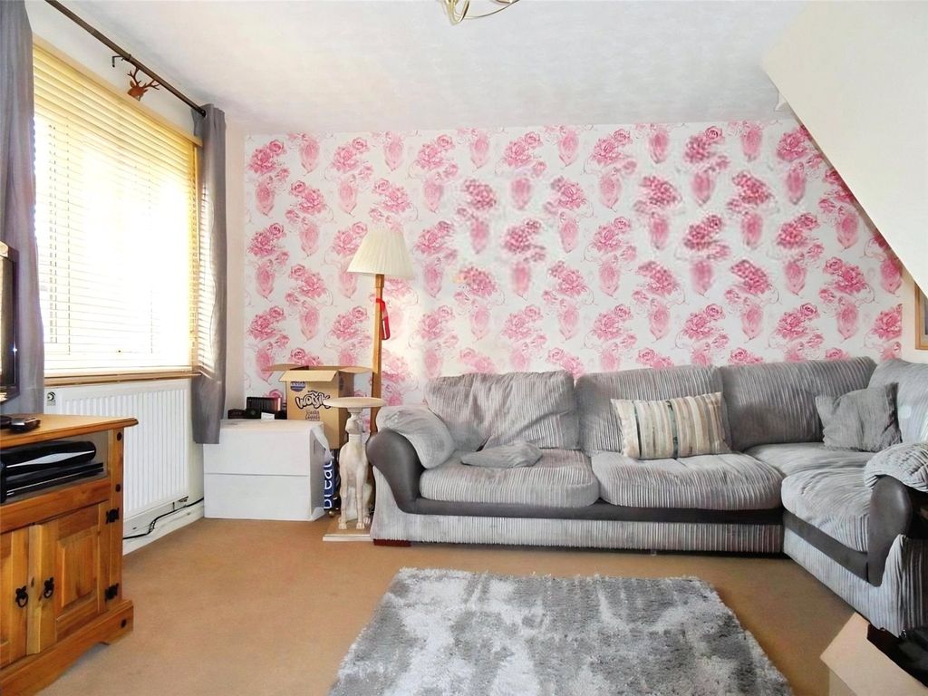 Property photo 3 of 7 Picture No. 02