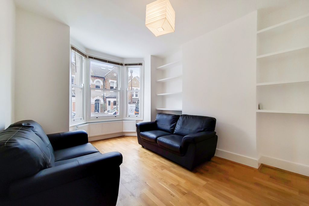 Property photo 3 of 11