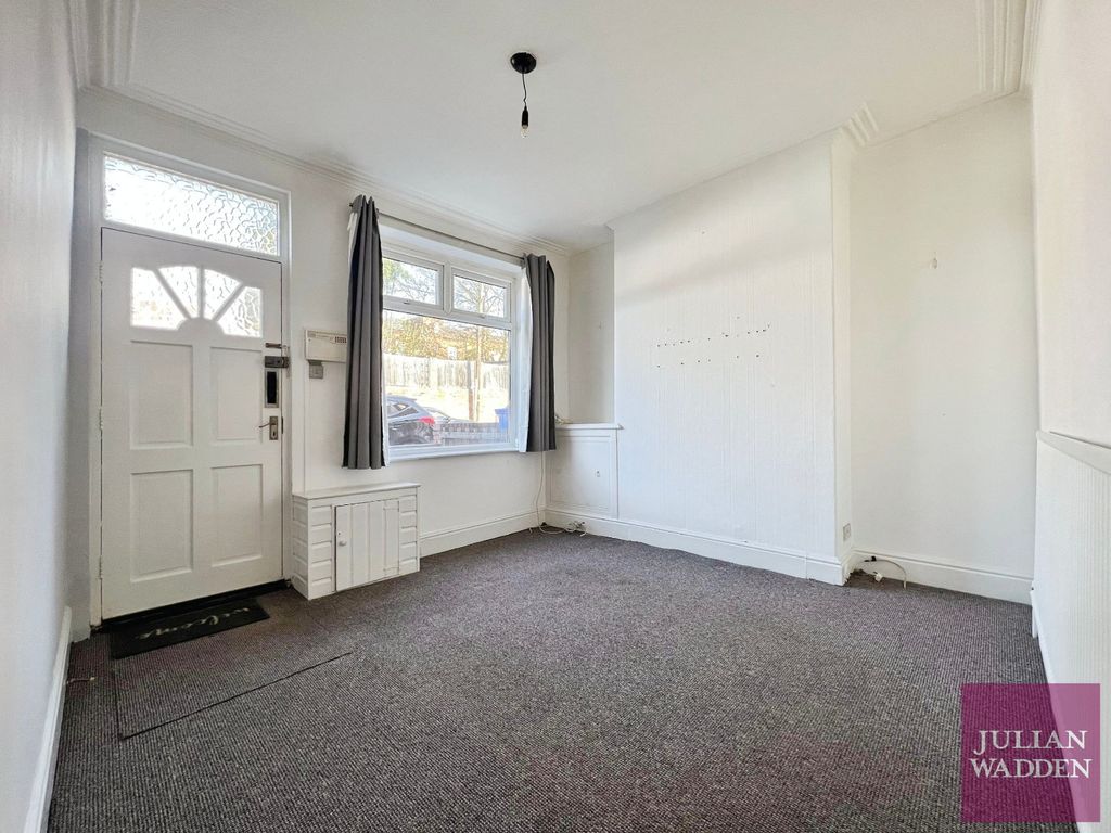 Property photo 2 of 11 Picture 2