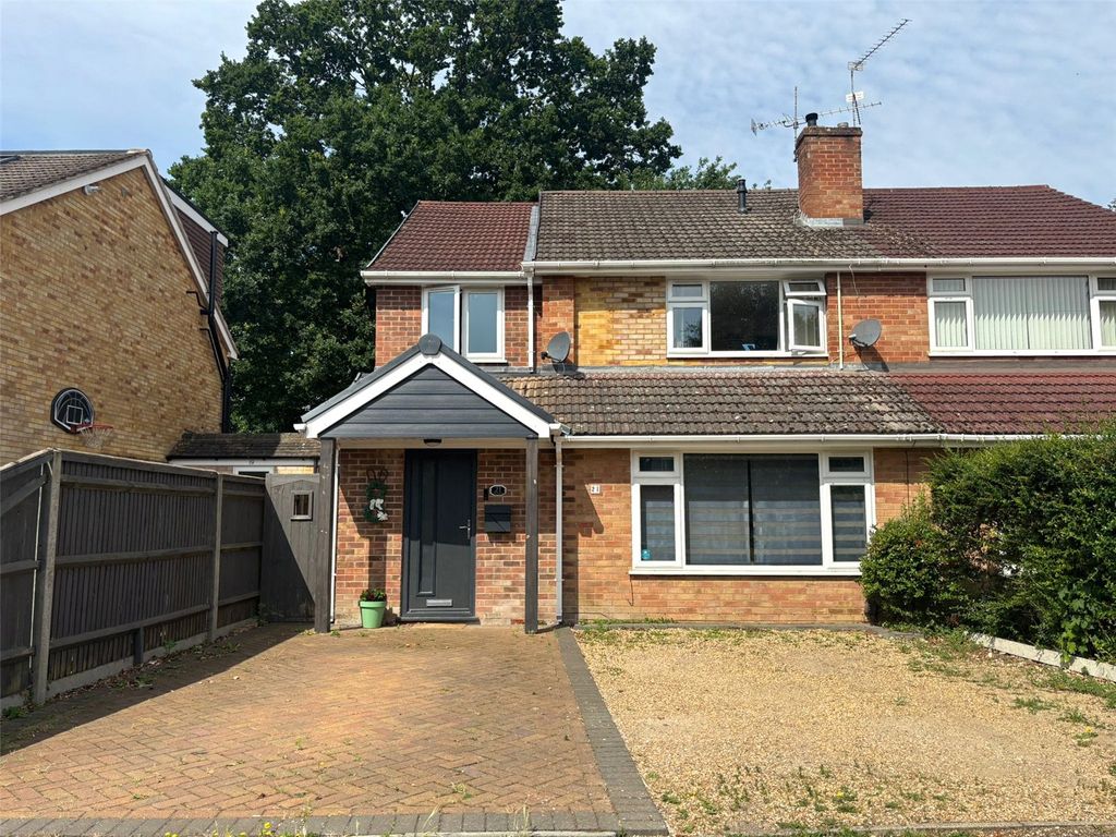 Property photo 1 of 17 Picture No. 11