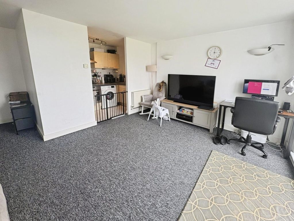 Property photo 3 of 21 Ccbda843-Img_3347.Jpeg