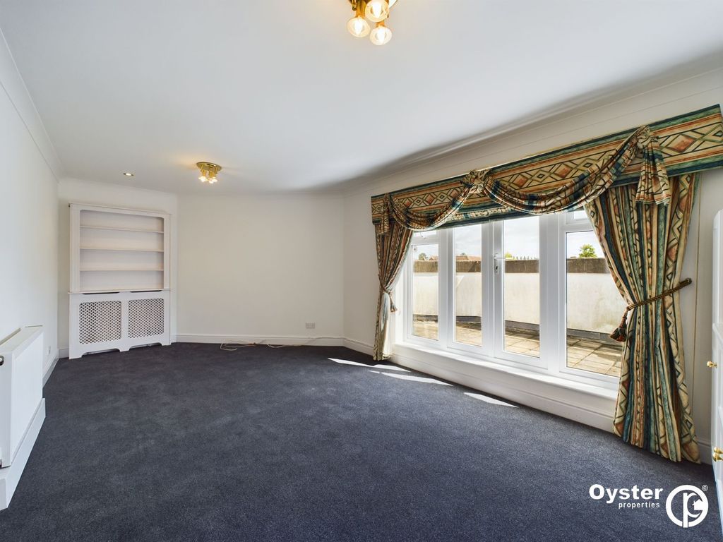 Property photo 2 of 13 Reception