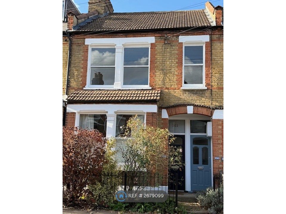 Property photo 1 of 9