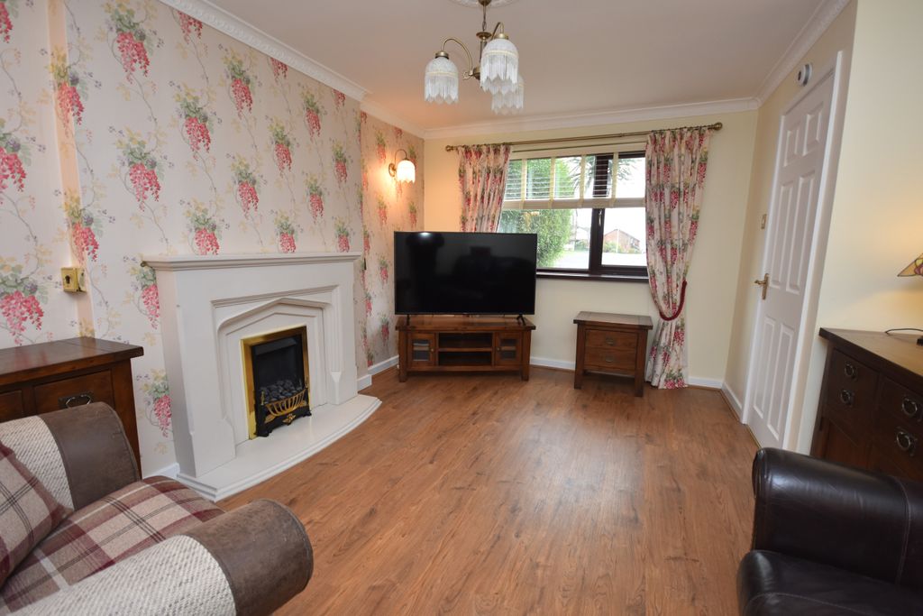 Property photo 3 of 22