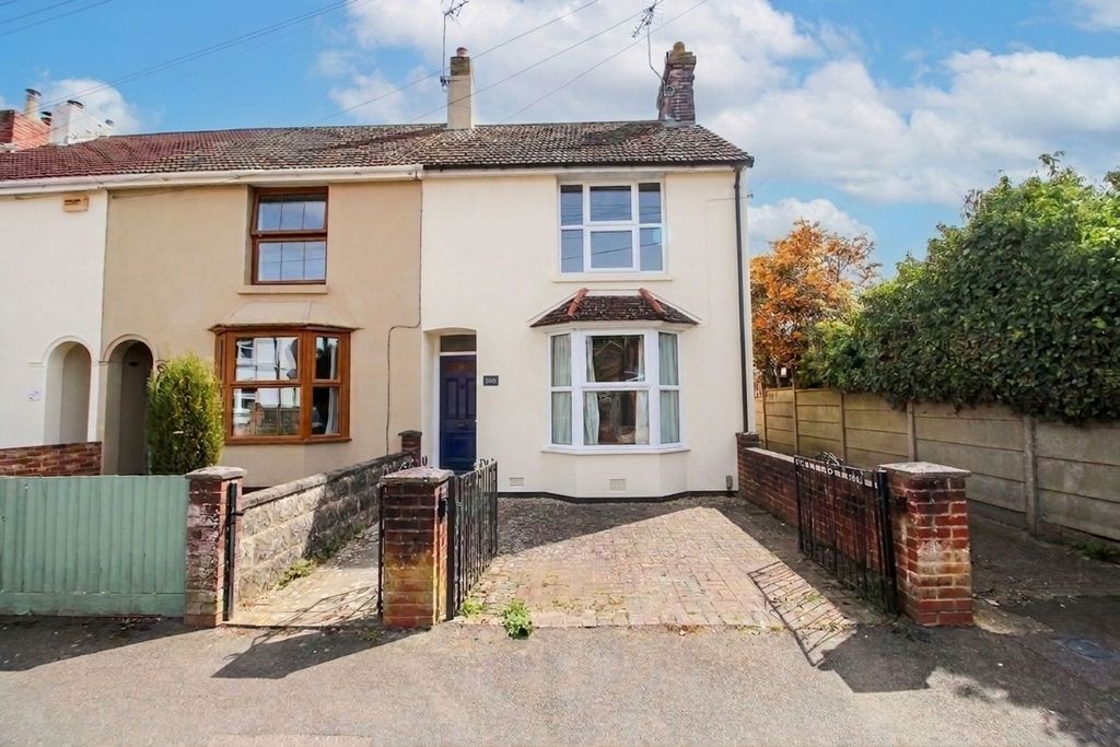 Property photo 1 of 10