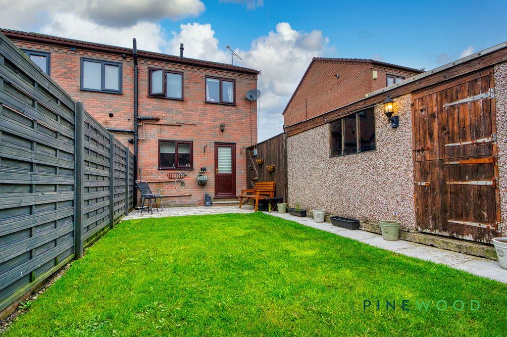 Property photo 3 of 12 Rear