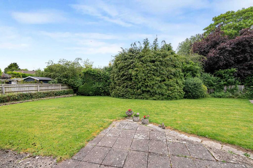 Property photo 3 of 16