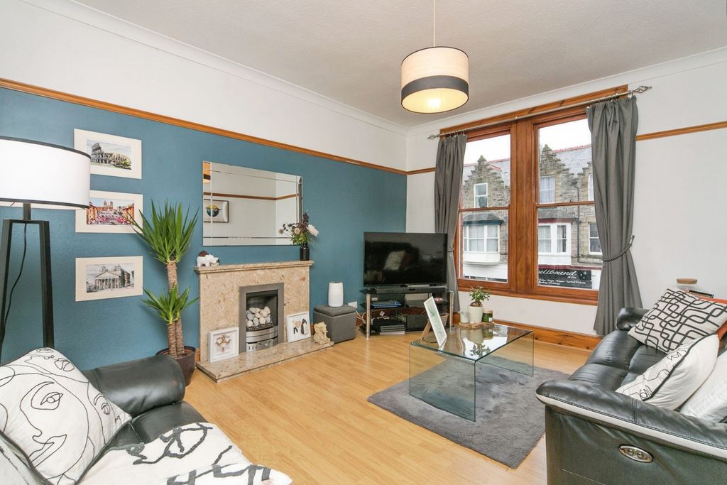 Property photo 1 of 15 Pbox-Img.Jpg