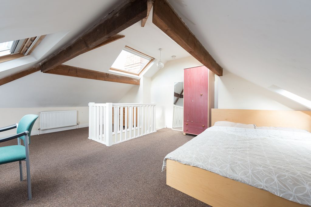 Property photo 2 of 4
